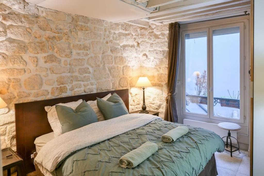Cosy Appartement En Plein Marais Париж Экстерьер фото